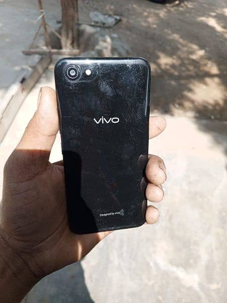 vivo Y81S 3