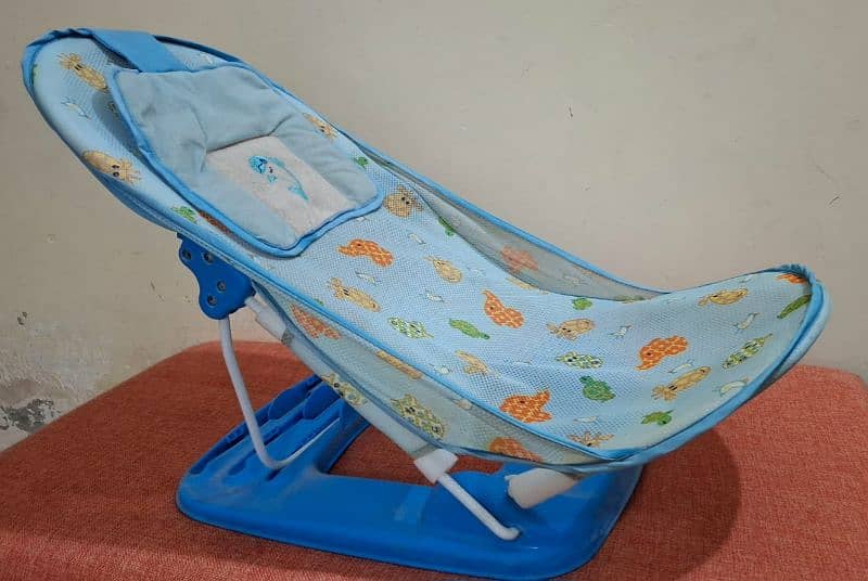 Baby bathing seat 1