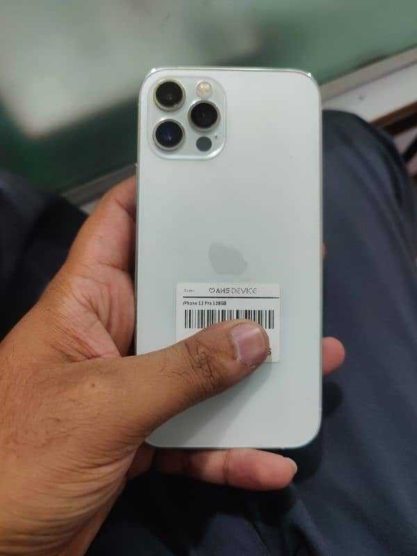 I phone 12 pro 128 Gb battery 89 face id ok non PTA 1