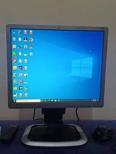 Dell 790 (Core i3 2nd Gen) + 19 inch Led + Table