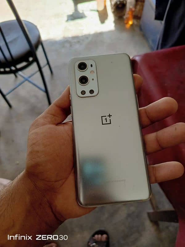 Oneplus Model 9pro 5G 0