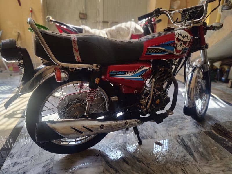 Honda CG 125  2023 model Islamabad Register 3