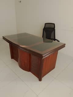 Office Table Excellent Condition only 4-Month used 0