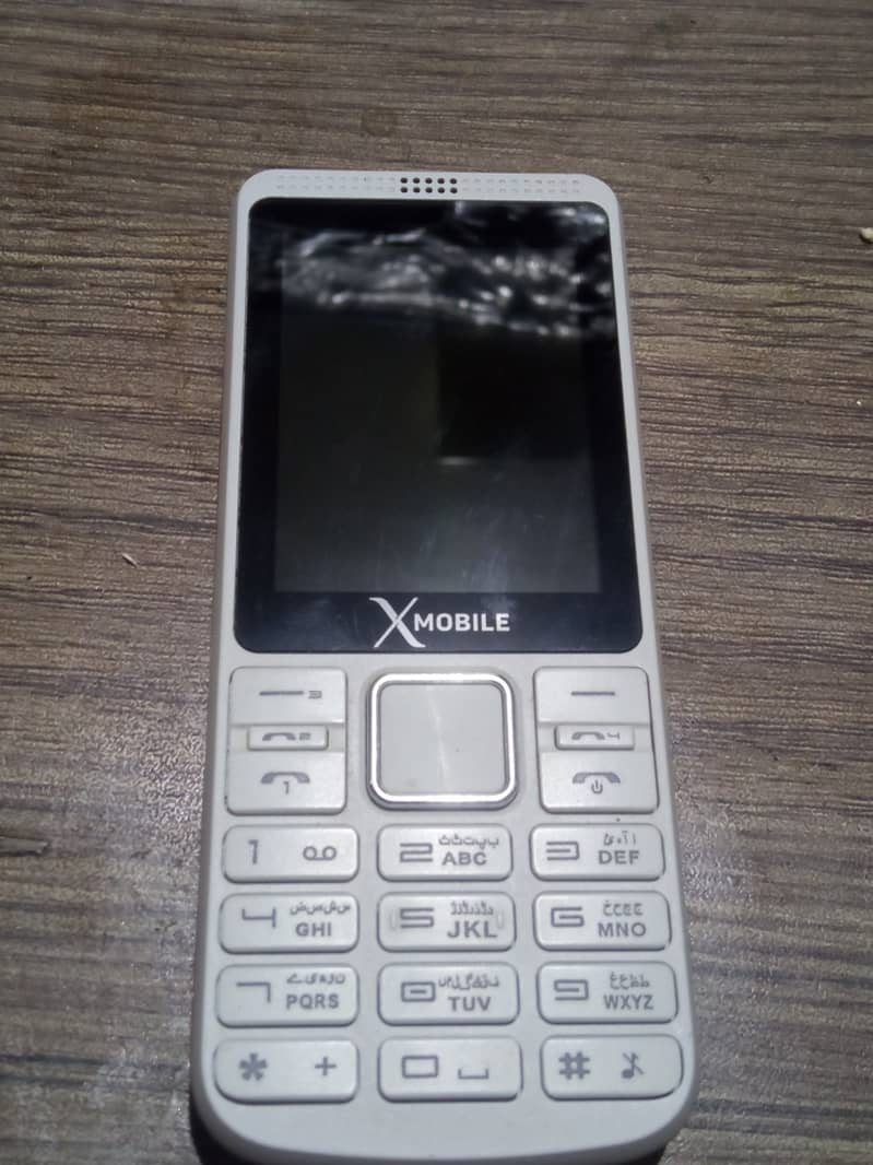 X mobile D4 lite 7