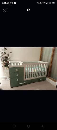 baby wooden bed