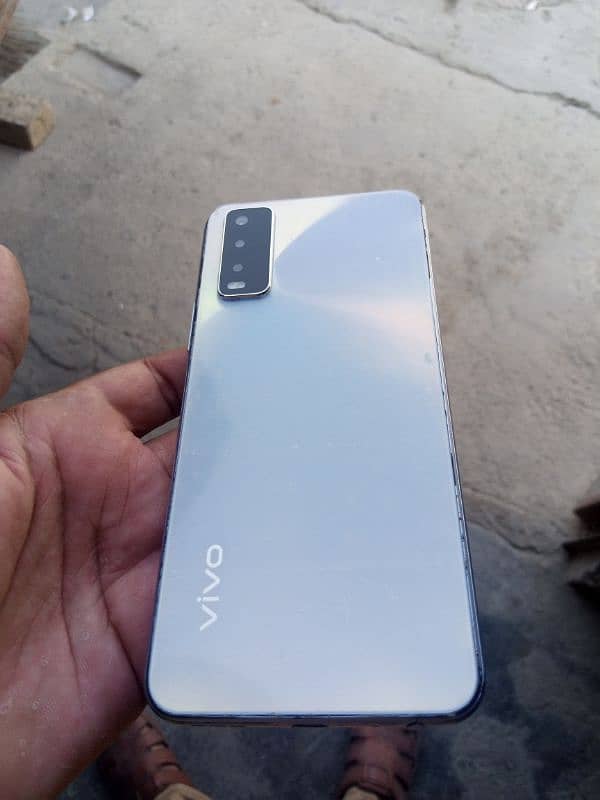 vivo y12   3. . . 32 4