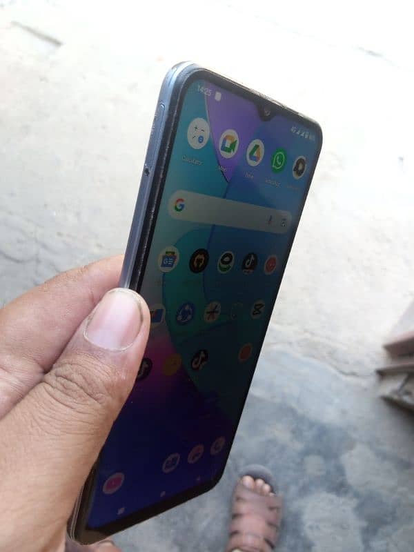 vivo y12   3. . . 32 5