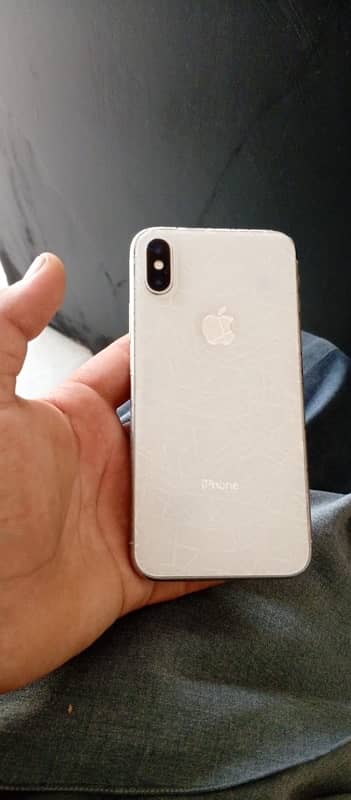 IPHONE X 64GB NON PTA 1