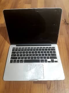 Apple macbook pro 2015 8gb ram 128ssd