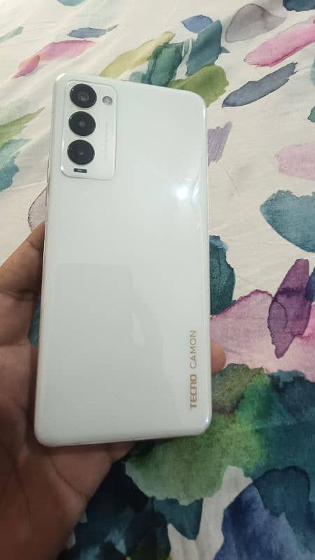 Tecno Camon 18T (4 GB ,128GB) 3