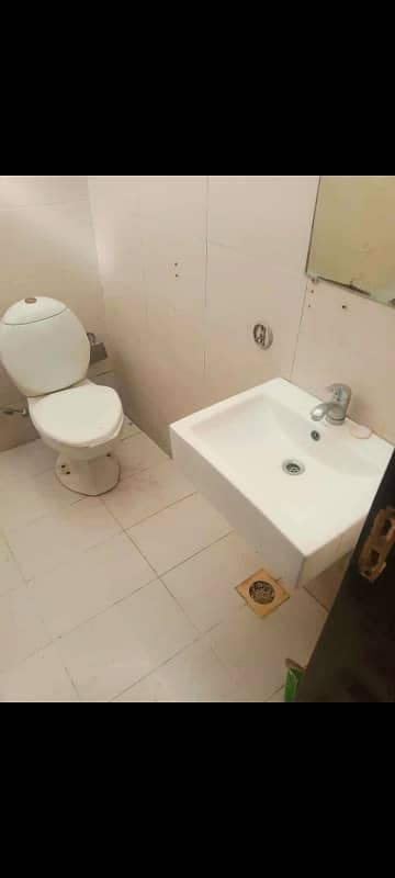 Single Story 5 Marla House For Sale Gas Available In Bahria Orchard Lahore 12