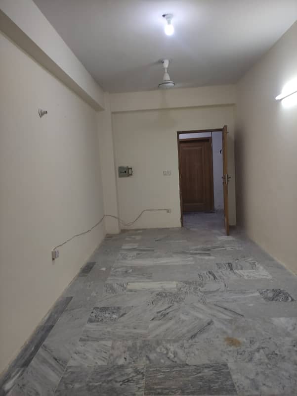 E-11 Studio Flat Unfurnished Available For Rent In E-11 Islamabad 1