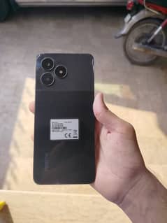 Realme C51 0