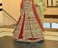 Bridal lehnga/ wedding dress/ Bridal designer dress/Barat dress