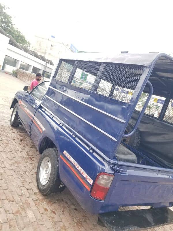 Toyota hilux single cabin 2003 7