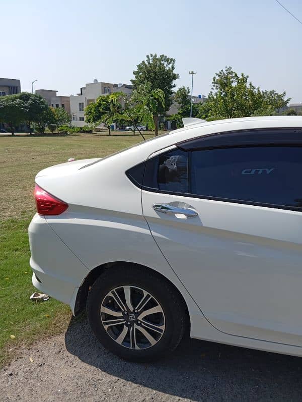 Honda City Aspire 2022 4