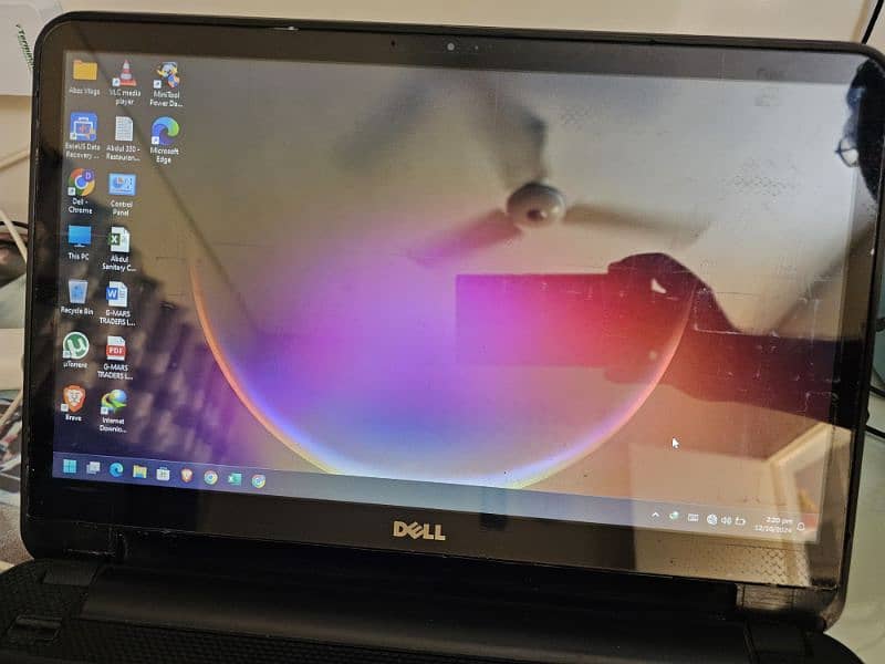 Dell Inspiron 352 1