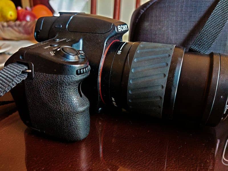 sony alpha a37 dslr camera with 2 lenses 6