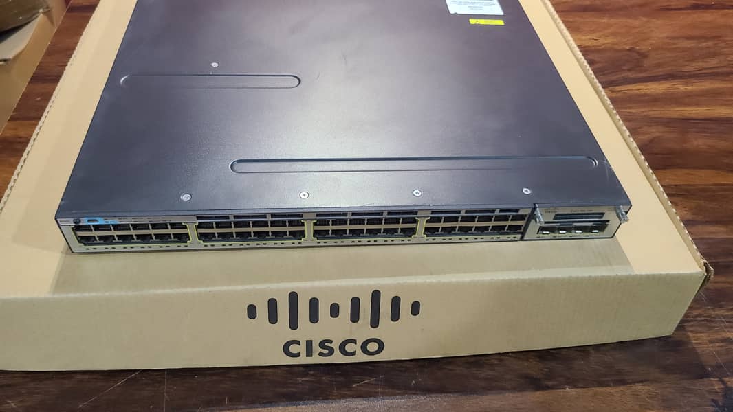 Cisco C3750-X 48 Port Gigabit PoE+10G | 10G Uplinks Ports(With Box) 1