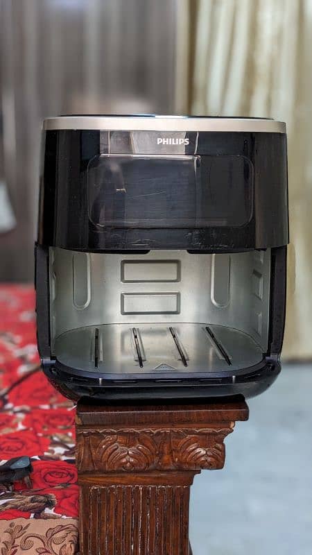 Philips Air Fryer With Digital Window & Rapid Air Technology 13