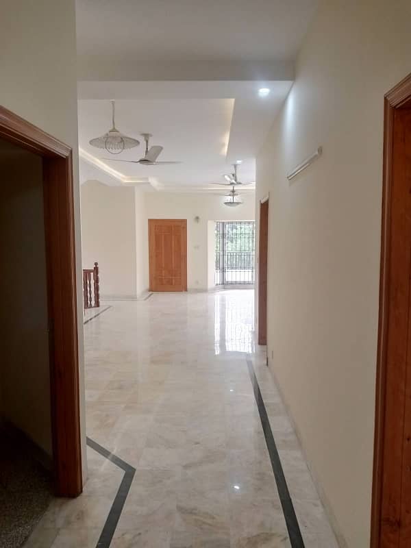 3 Three bed upper portion available for rent in F11 4