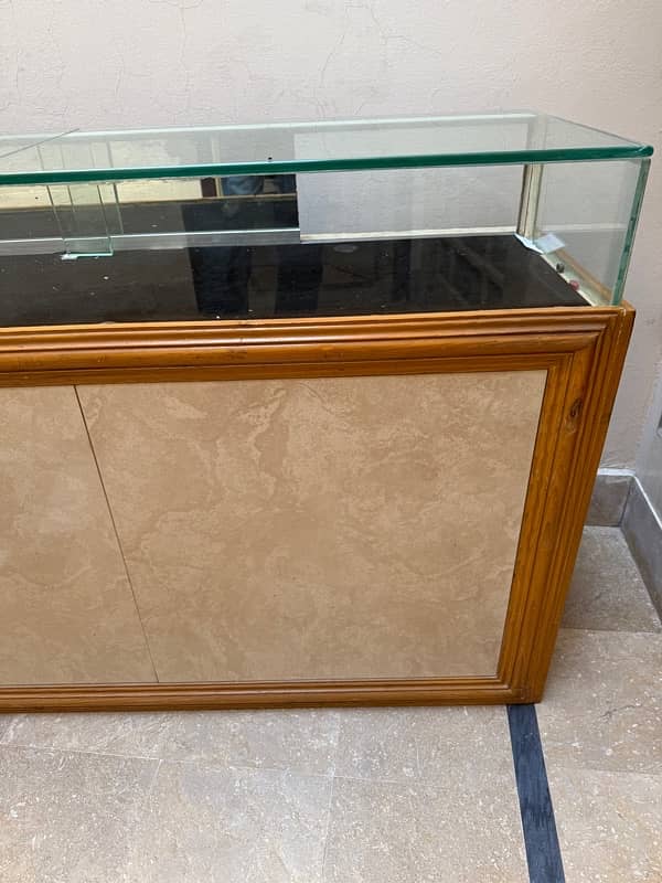 Marble Showcase Counter with Glass Top 3