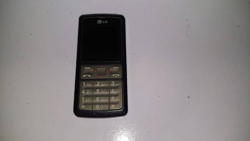 LG KG 276 phone slightly used weak battery 0