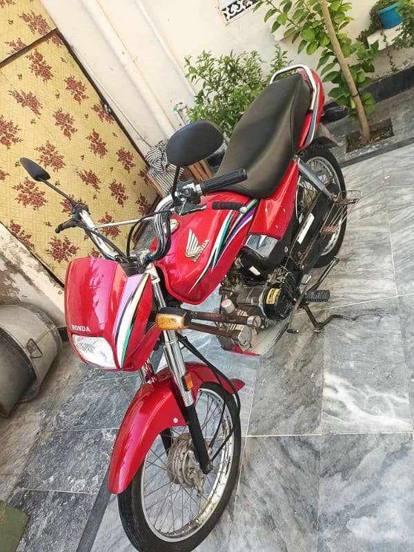 Honda Dream 70 For Sale 7