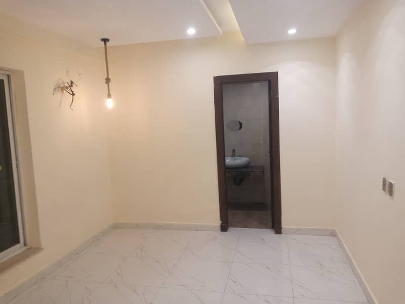 1Bedroom Non Furnished Flat Available For Rent In Sector E Nishtar Block Bahria Town Lahore 1