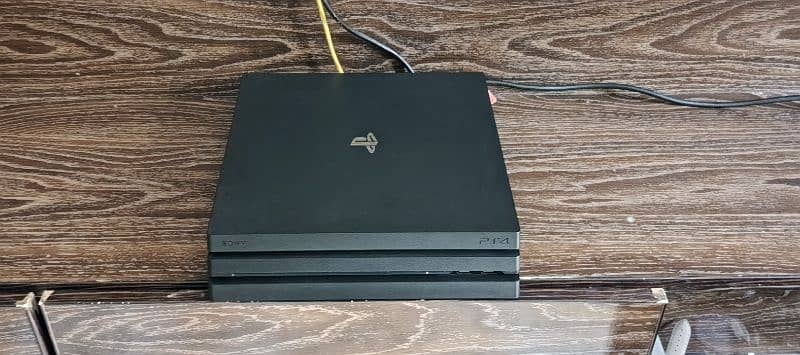 ps4 pro 7