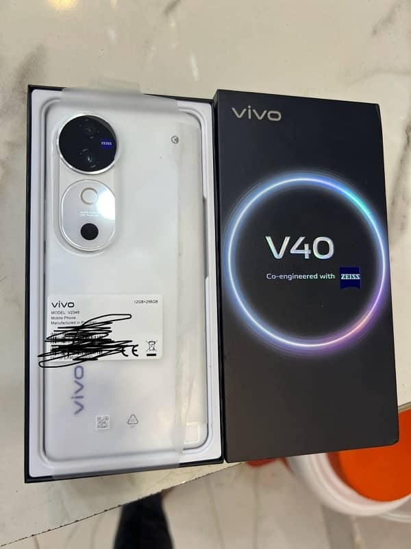 vivo v40 just box open no use 0