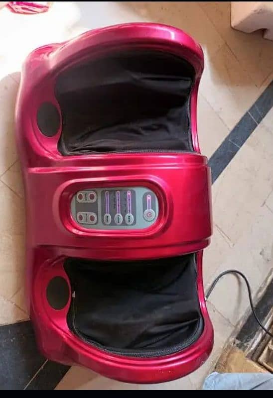 foot massager like new just on 20000 1