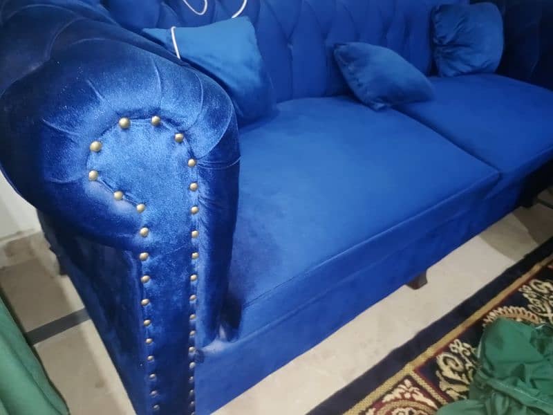 5 seater sofa set new. . one week use 0