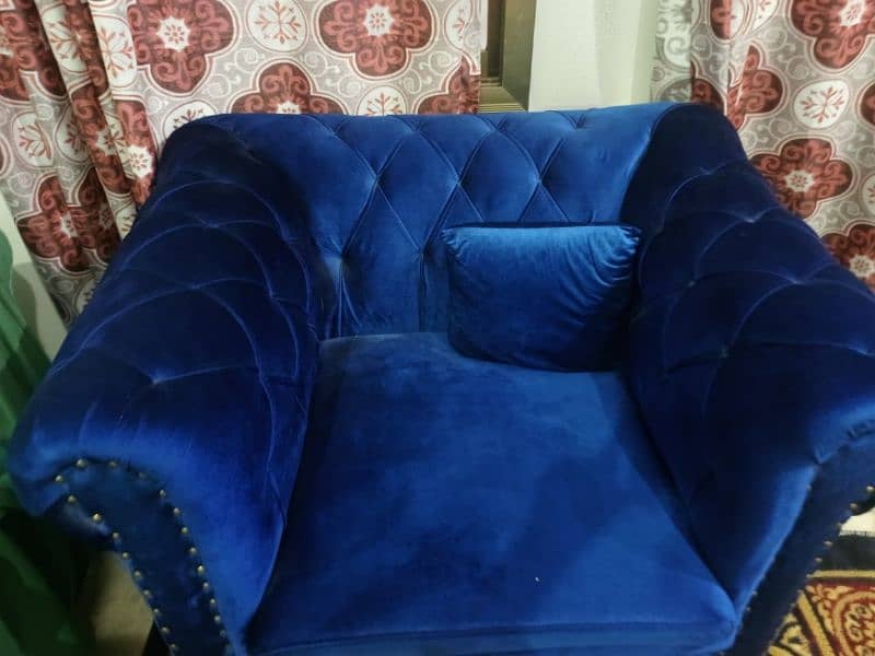 5 seater sofa set new. . one week use 11