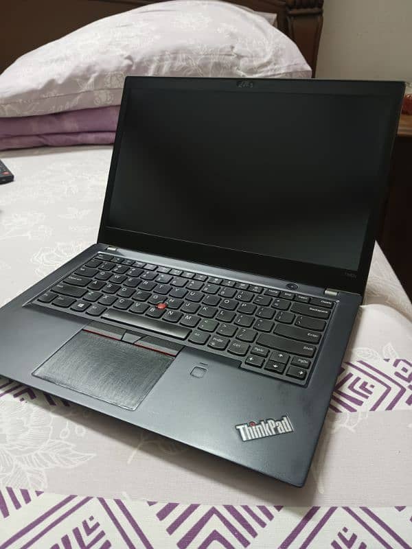 Lenovo thinkpad T480s i5-8th generation 15