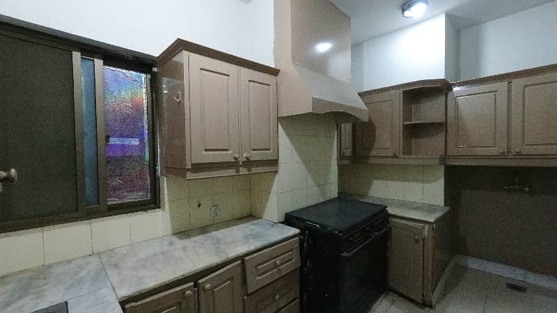 7 MARLA FIRST FLOOR FLAT FOR SALE IN REHMAN GARDENS NEAR DHA PHASE 1 LAHORE 6