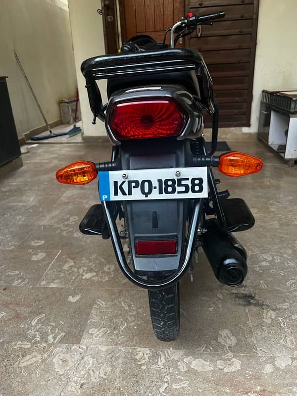 Suzuki GD 110s 3