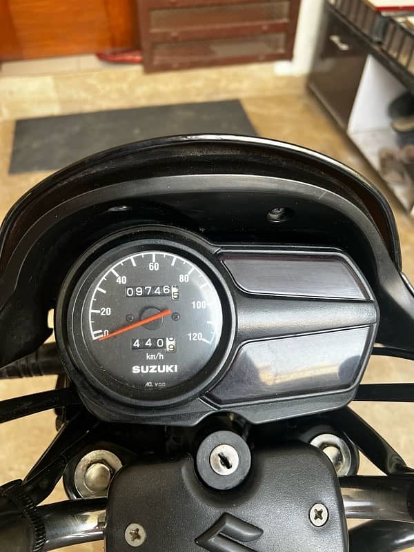 Suzuki GD 110s 8