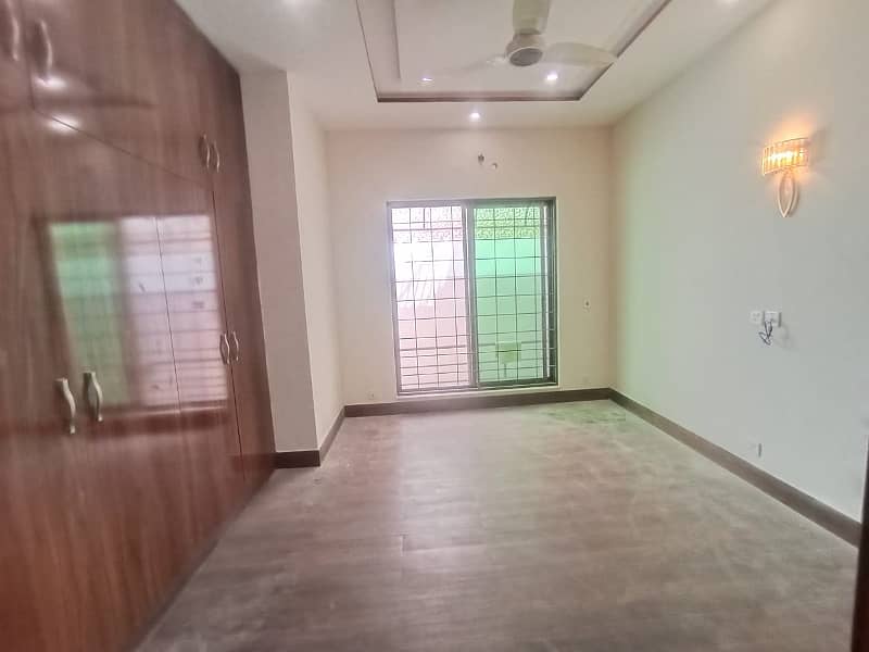 1 KANAL GOOD LOCATION DOUBLE UNIT HOUSE FOR RENT IN SUI GAS SOCIETY PHASE 1 7