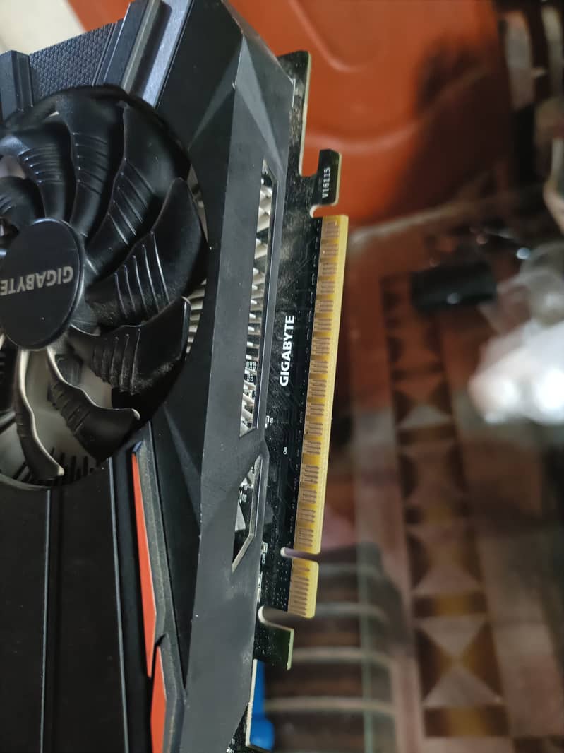 Invidia GeForce GTX 1050 ti 4GB (Display Port Issue) 3