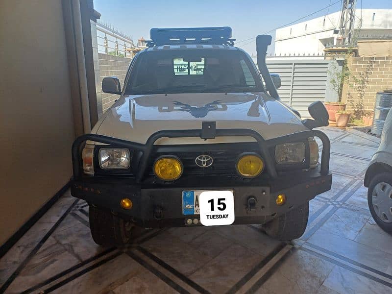 Toyota Hilux 1999 LN166 0