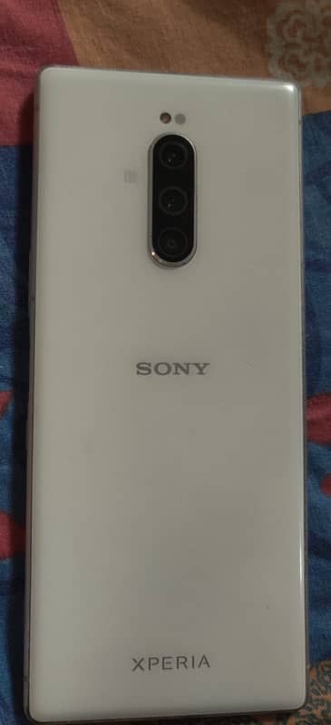 Sony Xperia 1 3