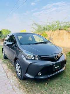 Toyota Vitz 2014