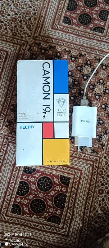 TECHNO Camon 19Pro 8Gb+8Gb Ram 128GB Memory Complete Box & Charger 2