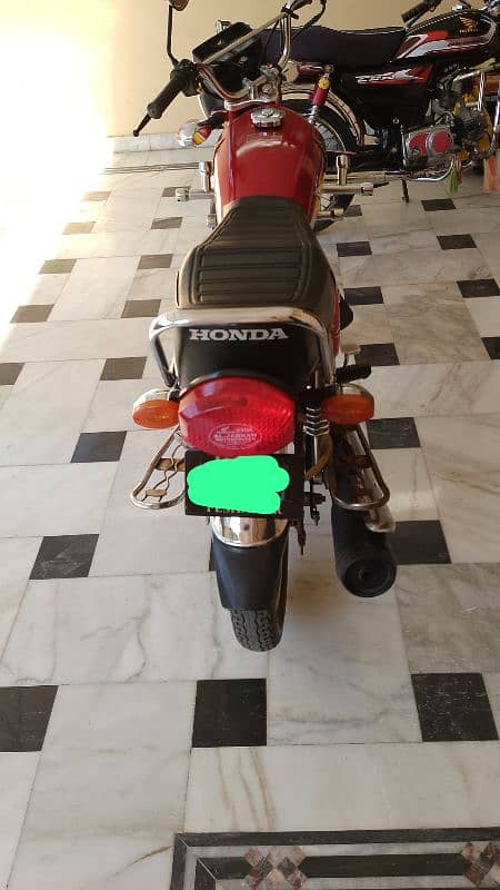 Honda 125 like brand New 2021 end 3