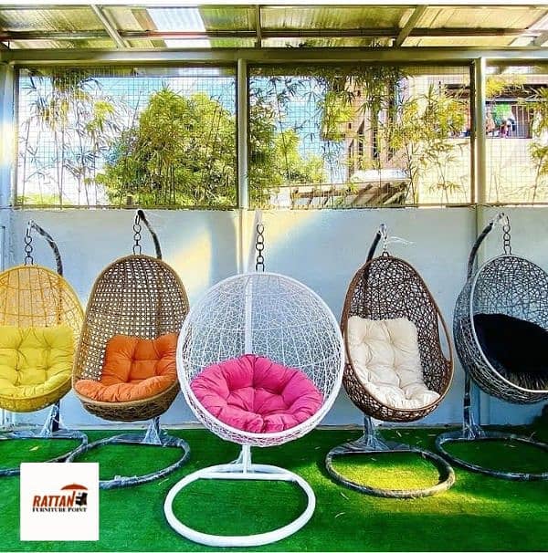 Outdoor indoor rattan hanging chair swing 0