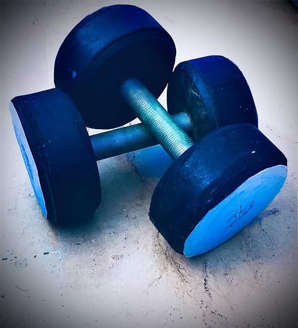 dumbells of 3 kg 700 rs + 6 kg 1500 rsv+ 1 kg 400 rs available 1