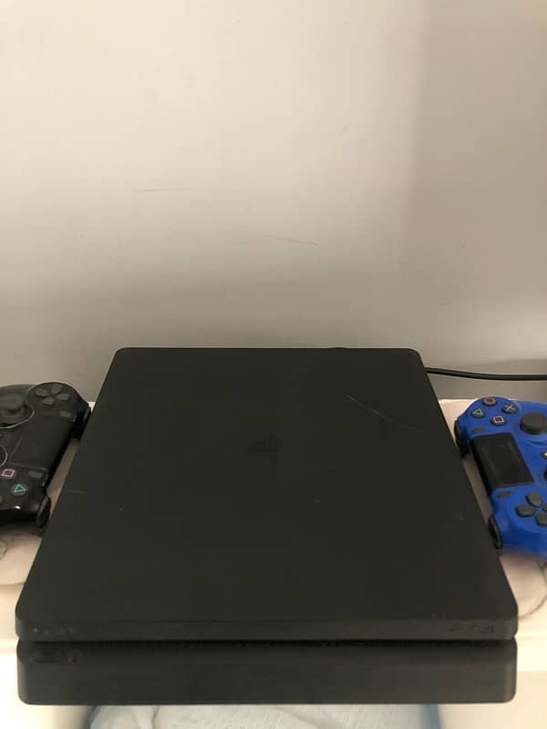 pS4 slim 500Gb 1