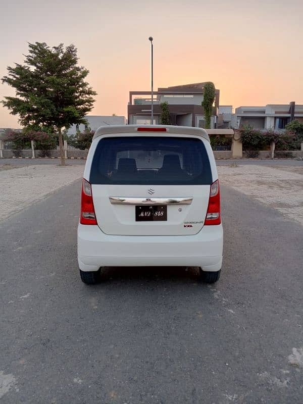 Suzuki Wagon R 2018 5