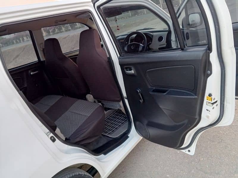 Suzuki Wagon R 2018 12